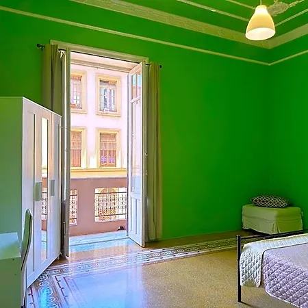 Boheme Al Centro Di Palermo