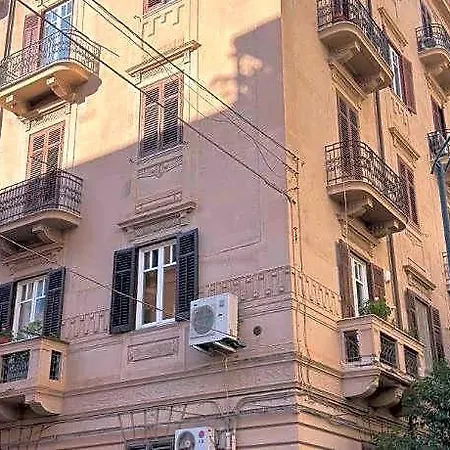 Boheme Al Centro Di Palermo