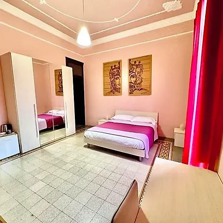 Boheme Al Centro Di Bed & Breakfast 2*